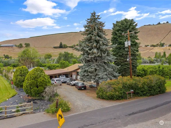 1490 Ohio Street, Rock Island, WA 98850