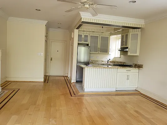 Rented by Frank Valvo Real Estate | media 6