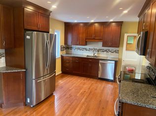 708 W Chester Pike, Havertown, PA 19083