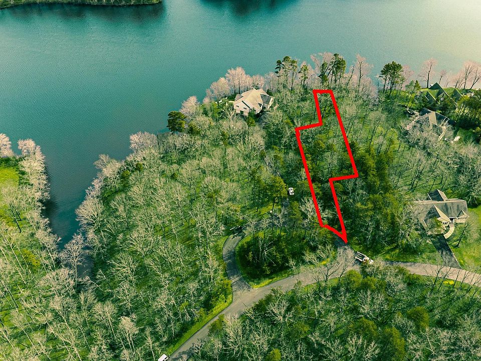 2nd image of 34 Glen Eagles Dr