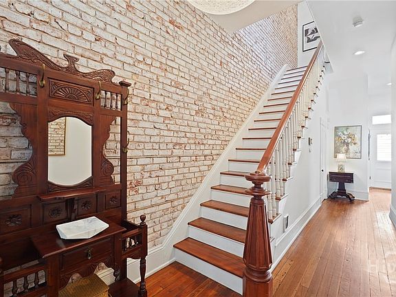 3rd image of 415 Whitaker Street