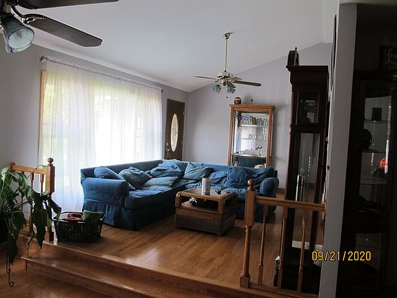 4th image of 11233 S Nagle Ave