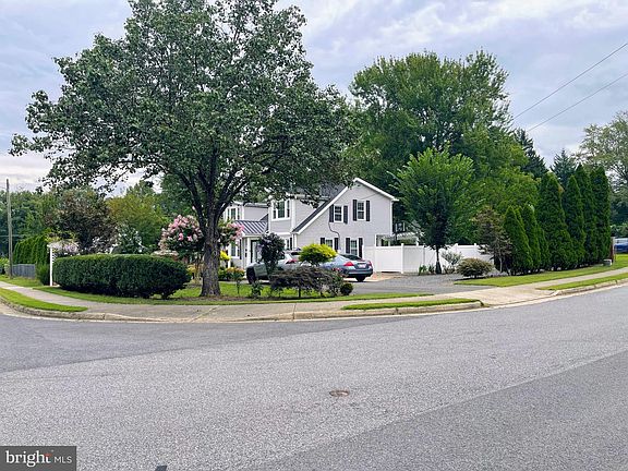 4th image of 3205 Holloway Rd