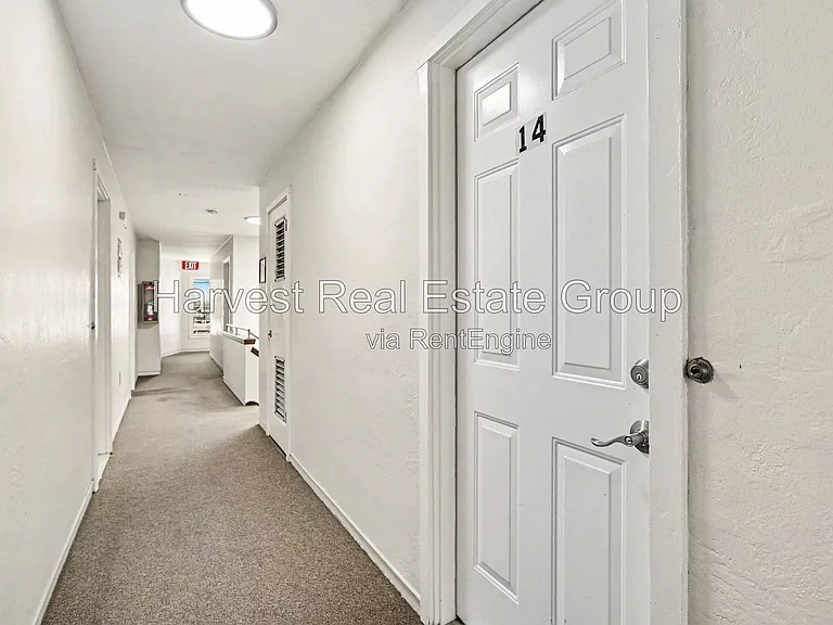 22284 Mission Blvd — Photo 4