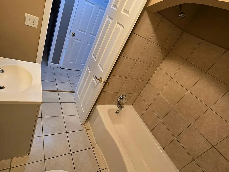 5022 Guy Ave — Photo 11