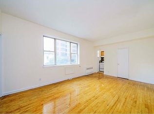 245 E 34th St APT 1B, New York, NY 10016