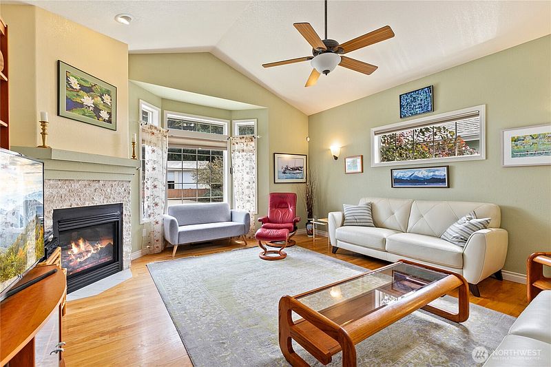 5th image of 5531 Devonshire Street SE