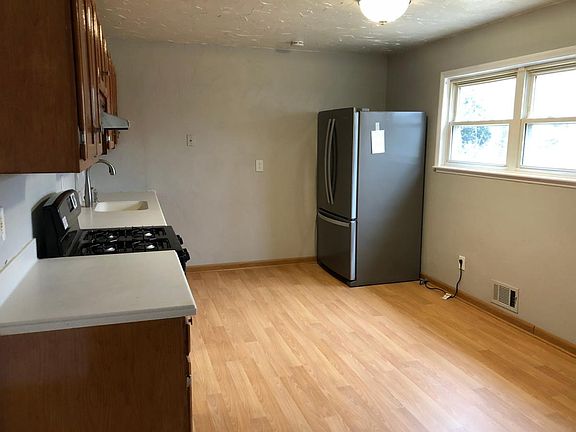 5th image of 15 Brandies Road S Toms Riv