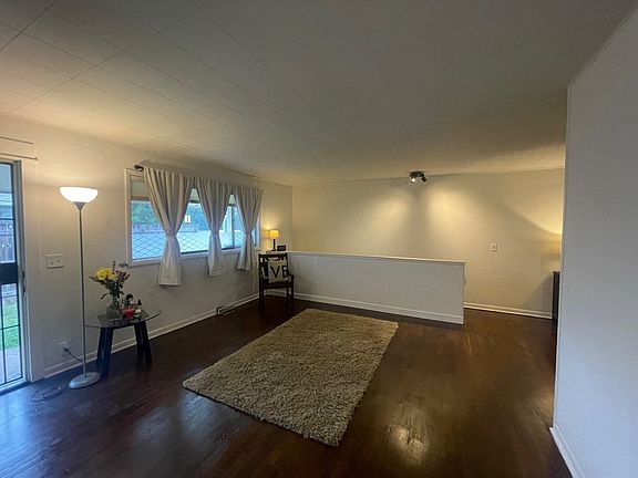 3rd image of 626 S Front St #628