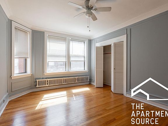 2nd image of 1371 W Estes Ave APT 2F