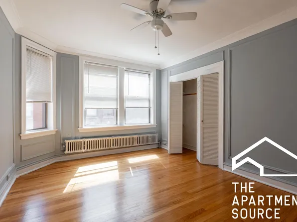 1371 W Estes Ave, Chicago, IL