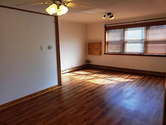 3rd image of 8627 Grand Ave #23