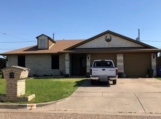 500 Ridge Dr, Everman, TX 76140