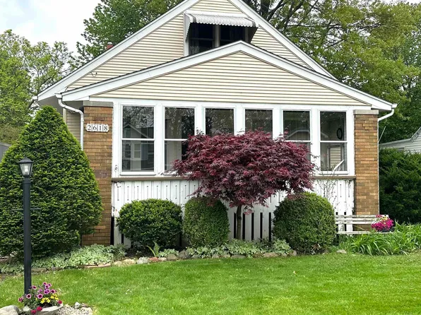 2618 W Ardmore Pl, West Peoria, IL 61604