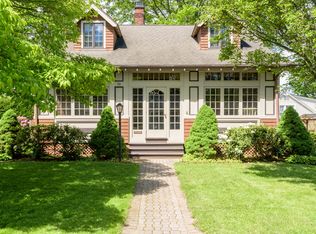 33 Theodore St, Newington, CT 06111