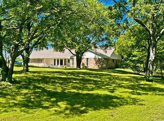 2nd image of 4204 Countryside Dr