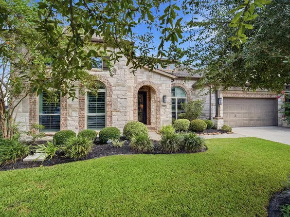 119 N Winter Sunrise Cir, Tomball, TX 77375