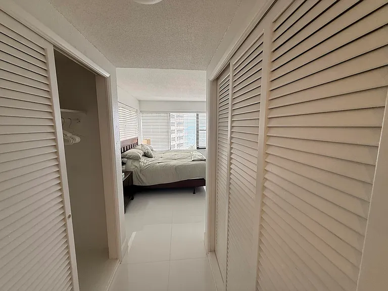 3800 Galt Ocean Dr #601 — Photo 12