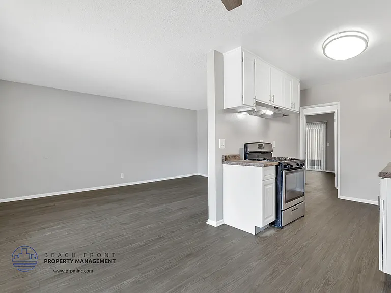 930 N. Unruh Avenue — Photo 4