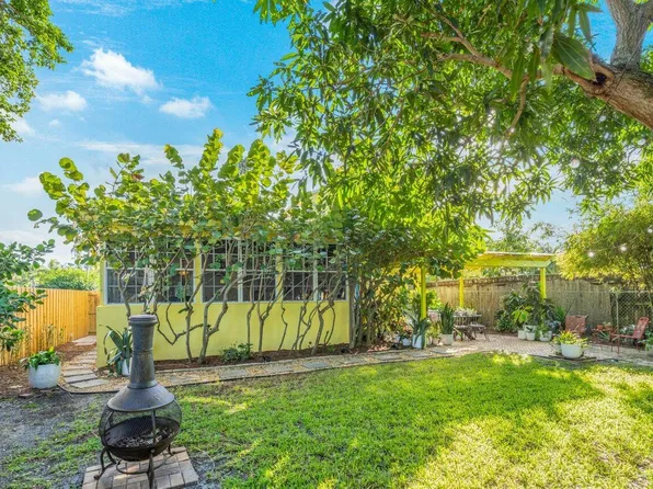 334 Fordham Drive, Lake Worth Beach, FL 33460