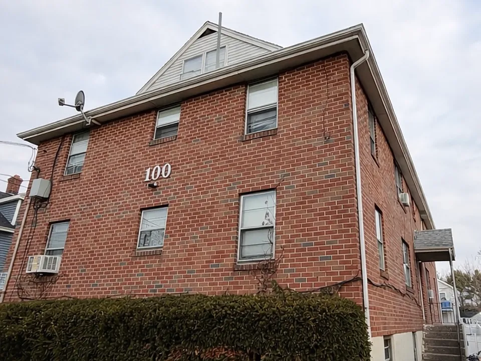 100 Upton St #5