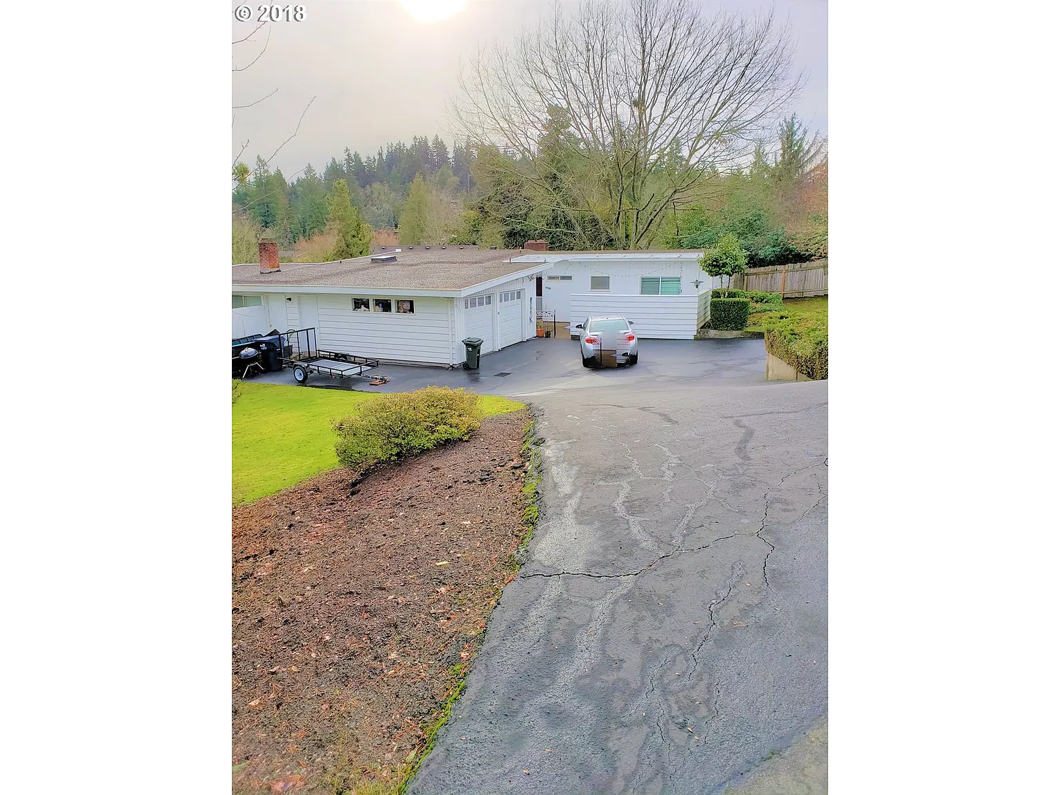 2025 Sunrise Blvd photo 1