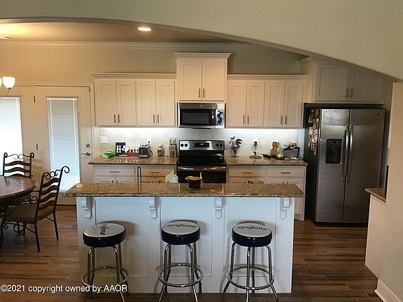 5th image of 2908 Daytona Ave