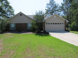 331 Fox Hills Rd, Douglas, GA 31535