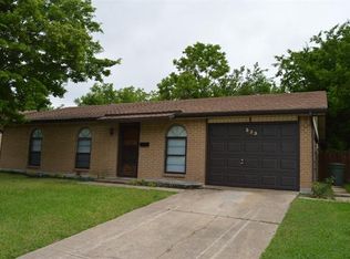 333 Independence Dr, Garland, TX 75043