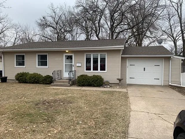 1234 Ozark St NE — Photo 11