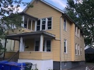 801-803 Carew St, Springfield, MA 01104