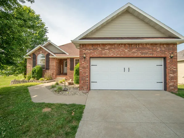 3025 E Colonial Court, Republic, MO 65738