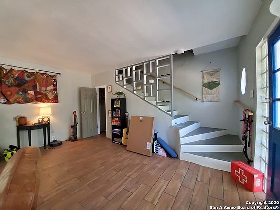 4th image of 227 Home Ave