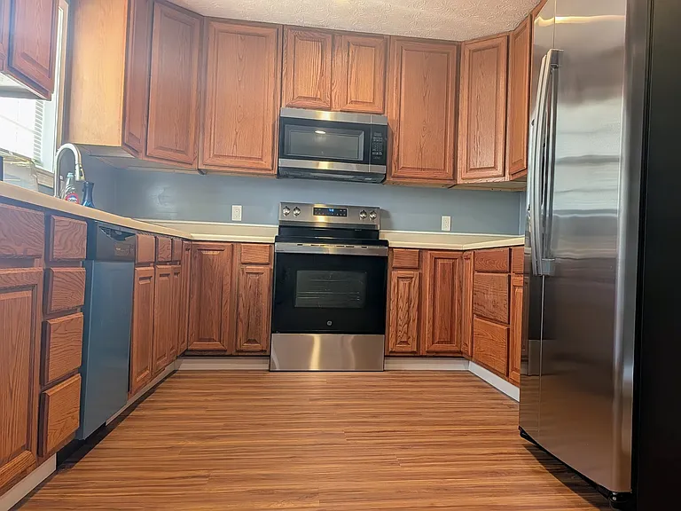 54 Sunny Ln — Photo 9