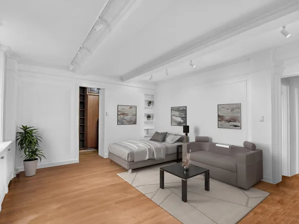 155 East 49th Street image 3 of 7