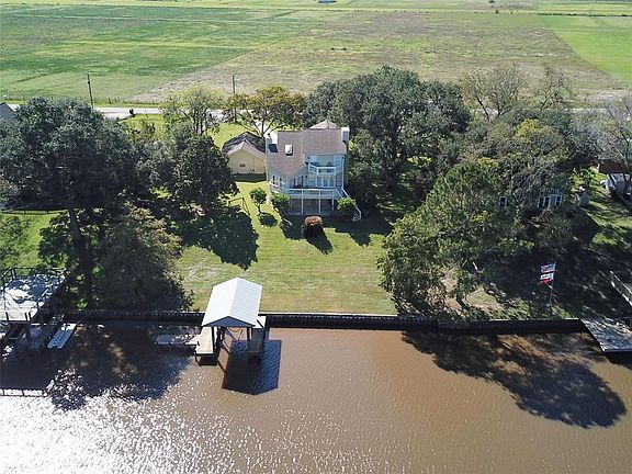 3rd image of 287 County Road 416