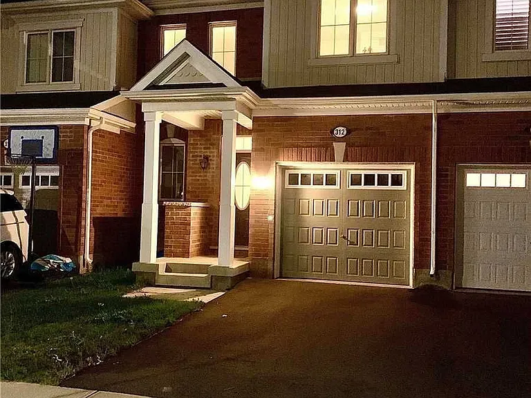 312 Jean Lndg — Photo 2