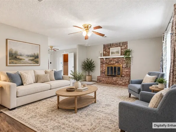 311 Wayne Villines Rd, Prairie Grove, AR 72753