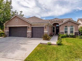 370 W Birch Ave, Clovis, CA 93611