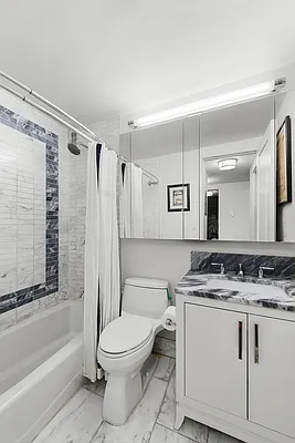 Rented by Compass | media 18