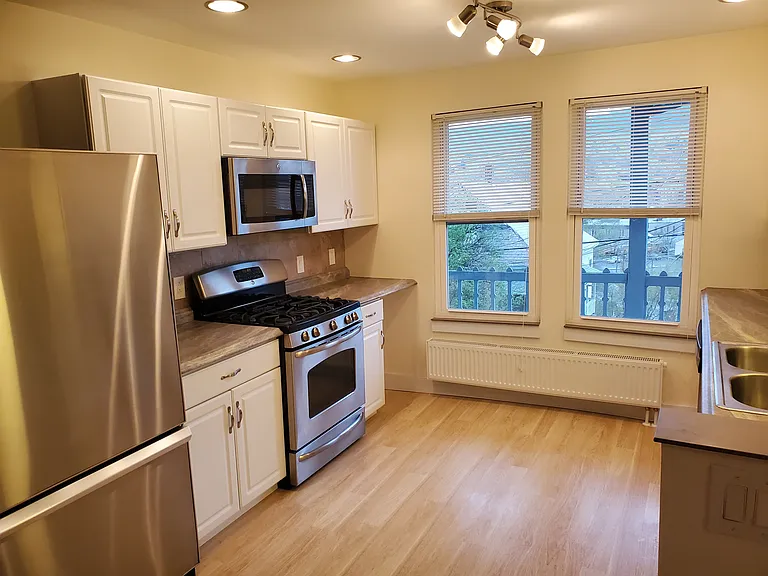 132 Furnace St — Photo 22