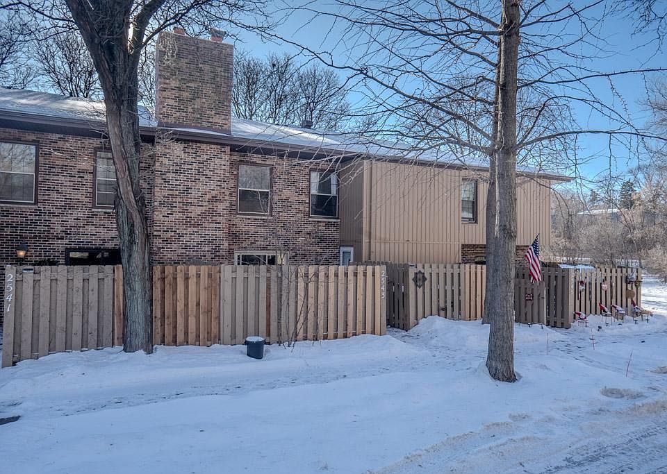 1st image of 2543 Unity Ave N