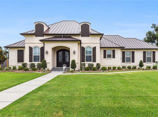 10128 Chenevert Rd, Westwego, LA 70094