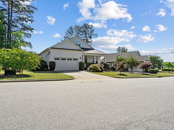 5th image of 140 Ferrell Rd W