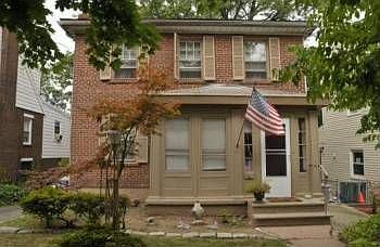 1st image of 33 Hill St