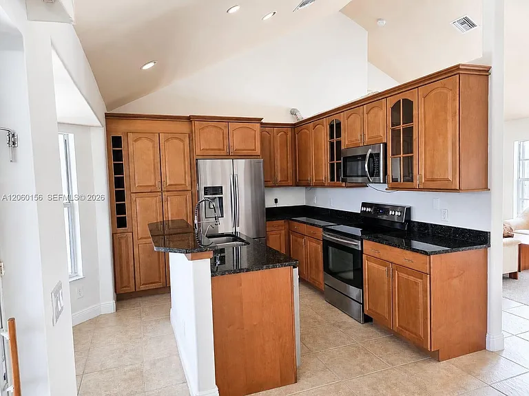 1415 Mohawk Pkwy — Photo 3