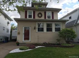 114 Tremont Ave, Kenmore, NY 14217