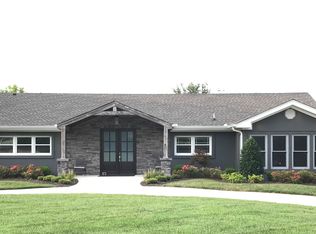 467 Sanders Ferry Rd, Hendersonville, TN 37075