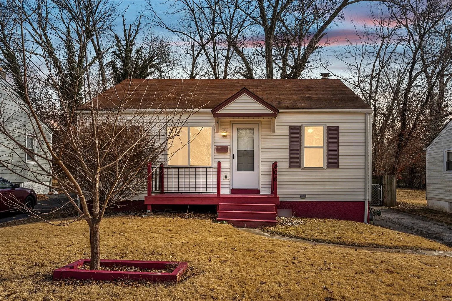406 Averill Ave photo 1