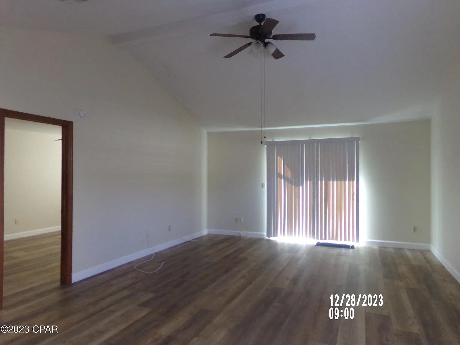 2 bed, 1030 sqft, $1,795 — Photo 2